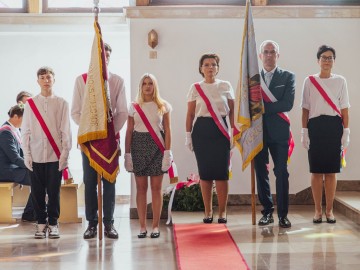 Zwykła-Niezwykła Szkoła w Puszczy Mariańskiej – wsi w strefie Bolimowskiego Parku Krajobrazowego…, 